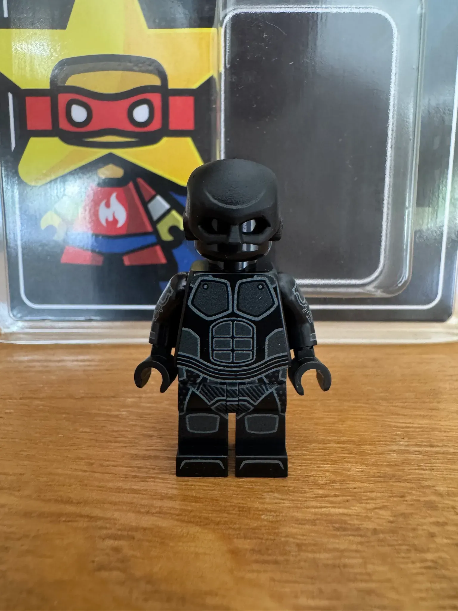 Black Noir - view 2
