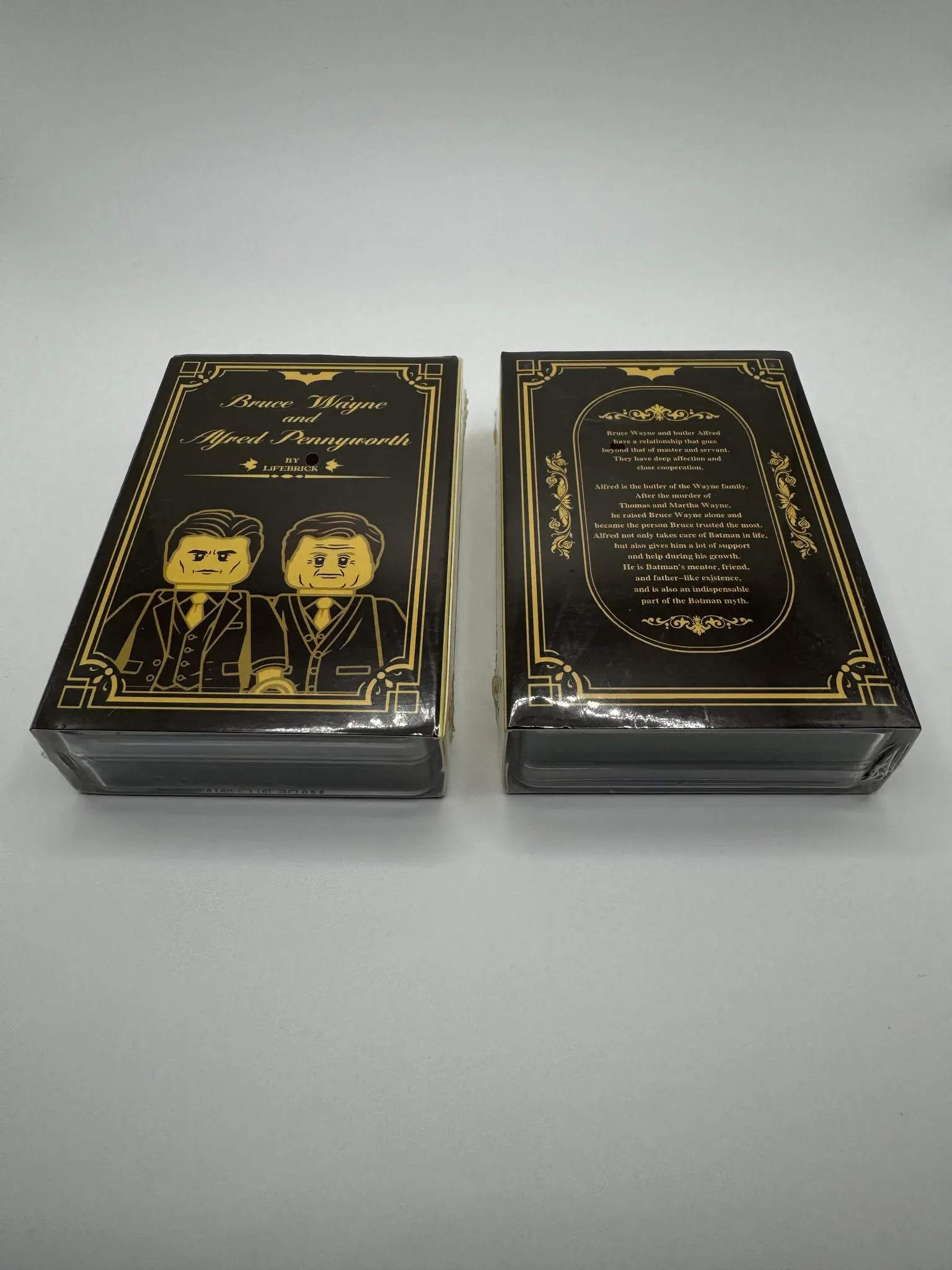 Bruce Wayne & Alfred Pennyworth (Lifebrick) - view 2