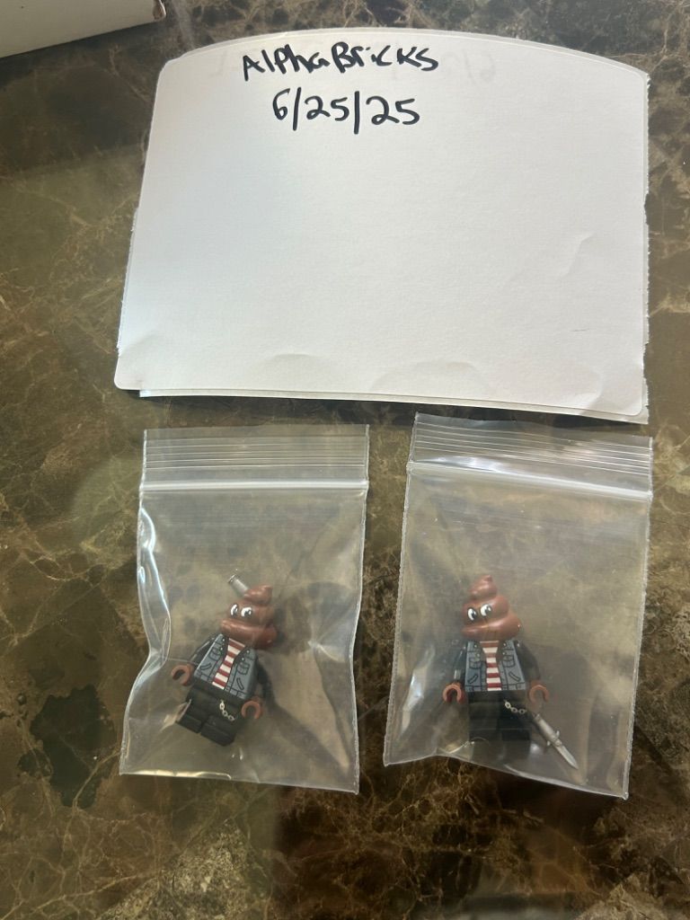 Citizen brick poop Gang mini figure  - view 2