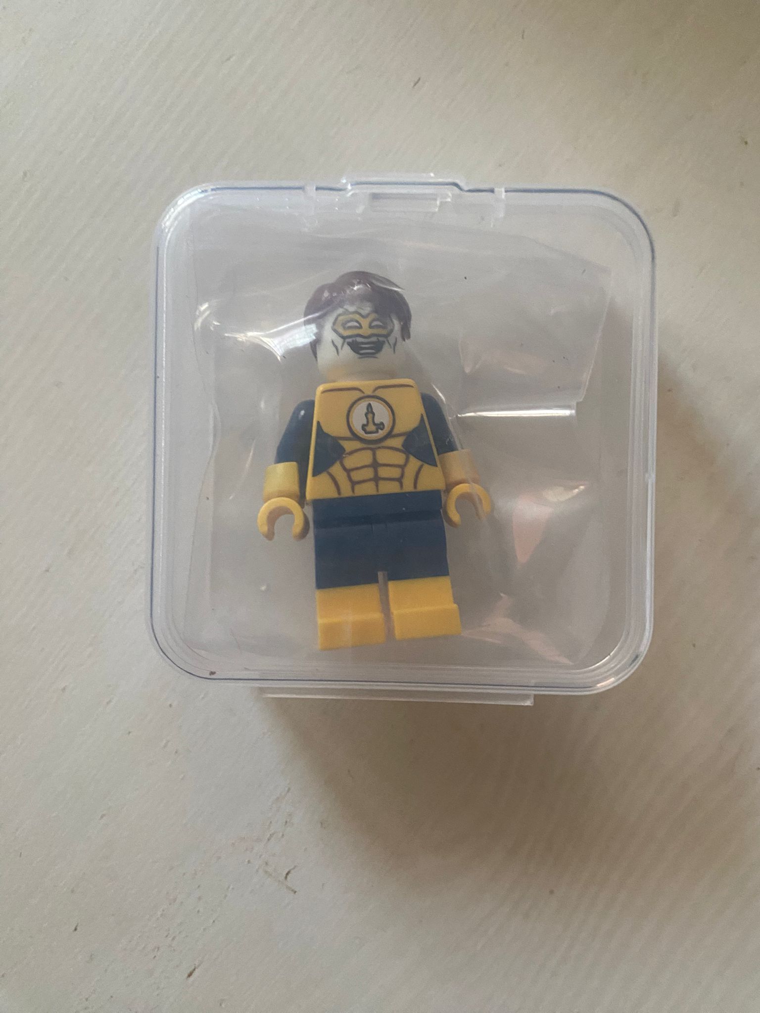 Dazzle Brick Bizarro Lantern (Glow in the dark head)