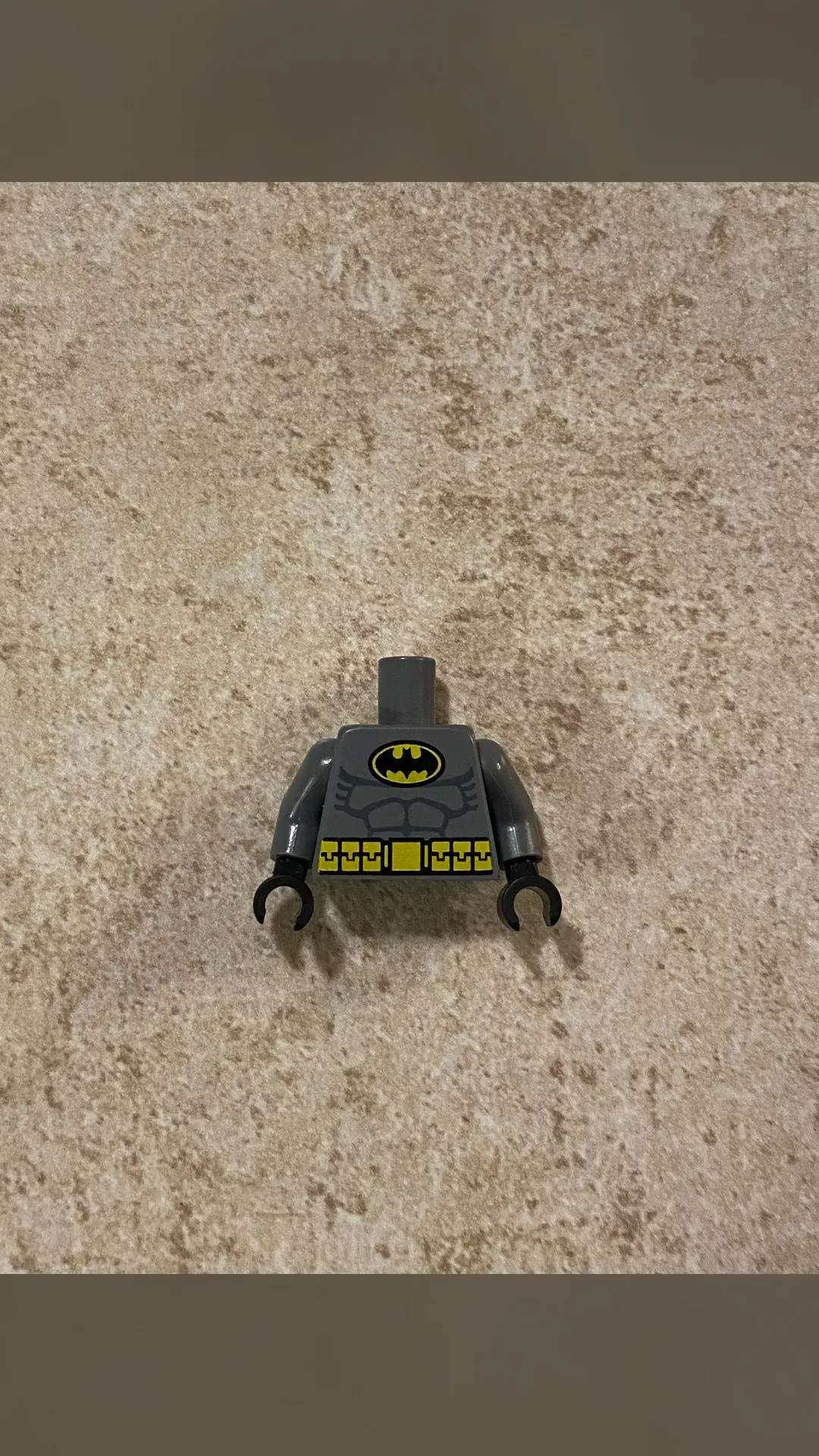 Derg Batman DS Torso (Dark Bluish Gray)
