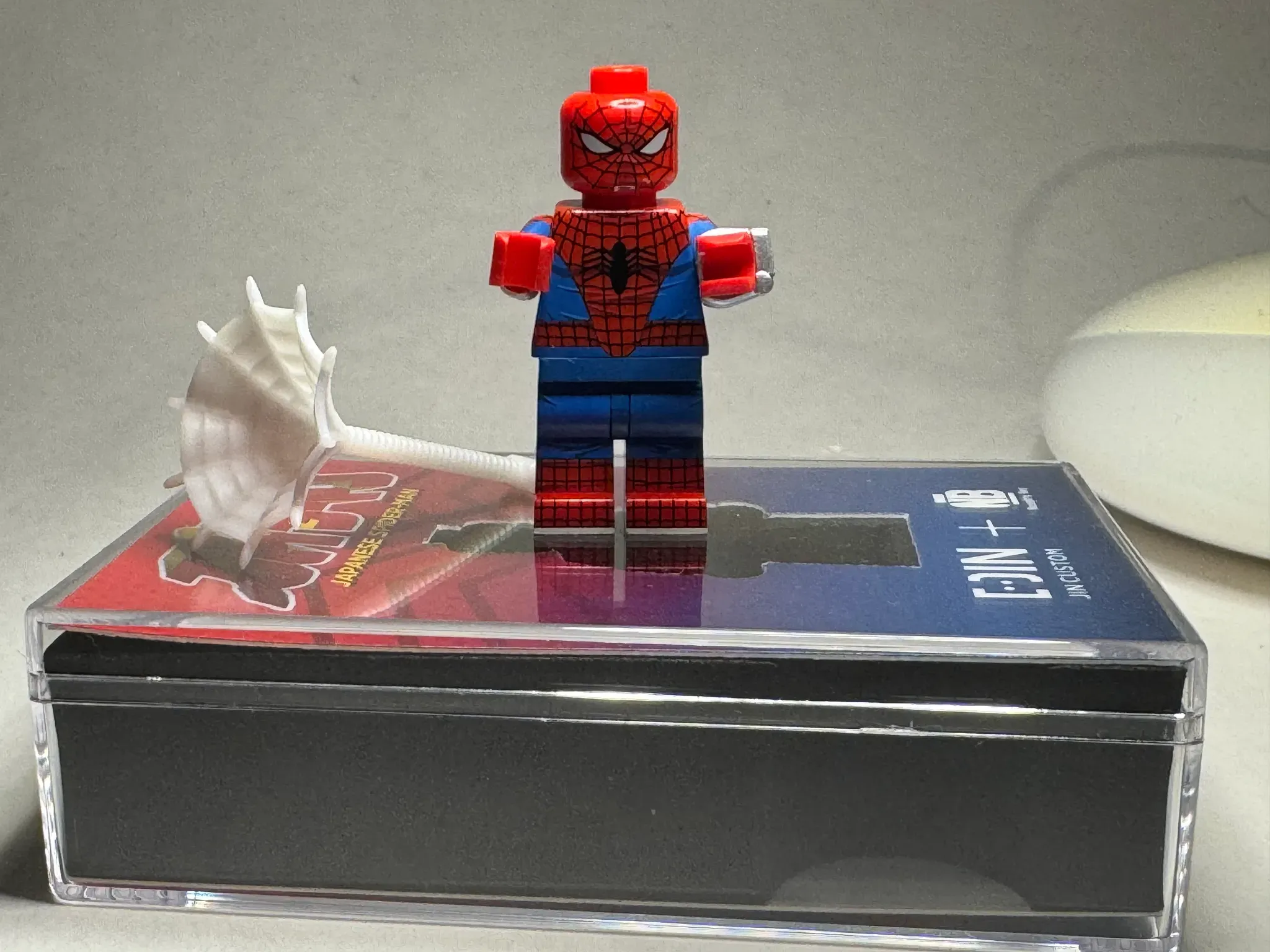 Jin Spiderman JP - view 1