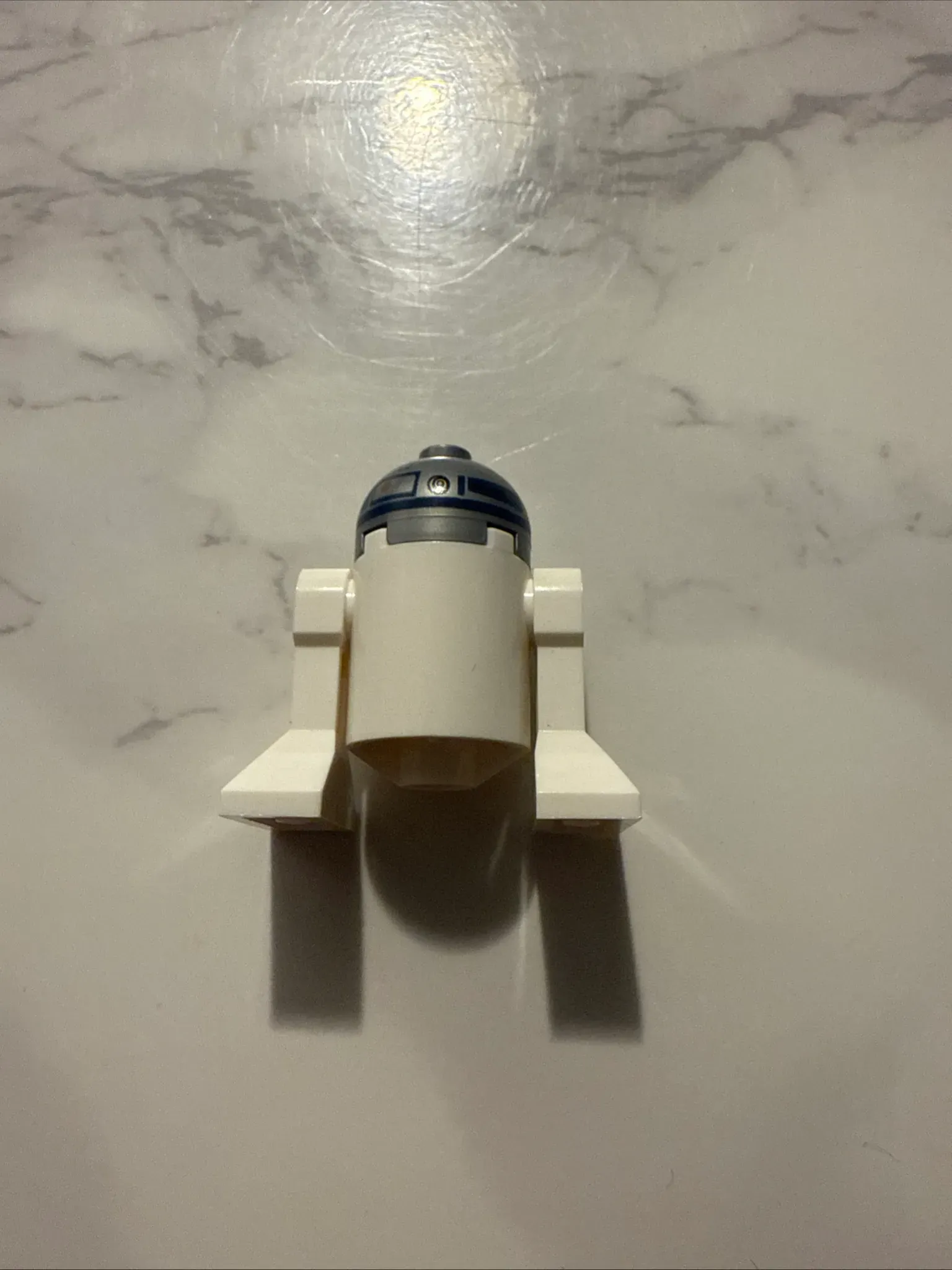 Lego Star Wars R2-D2 - view 2