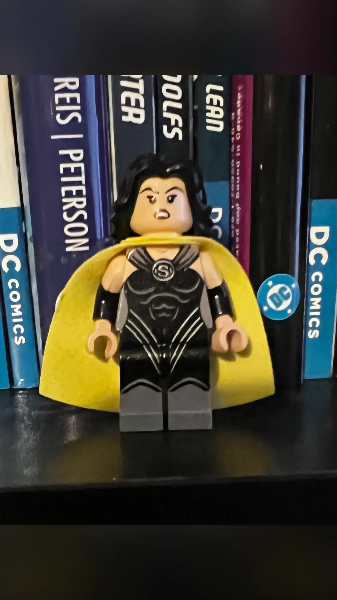Leyile Superwoman