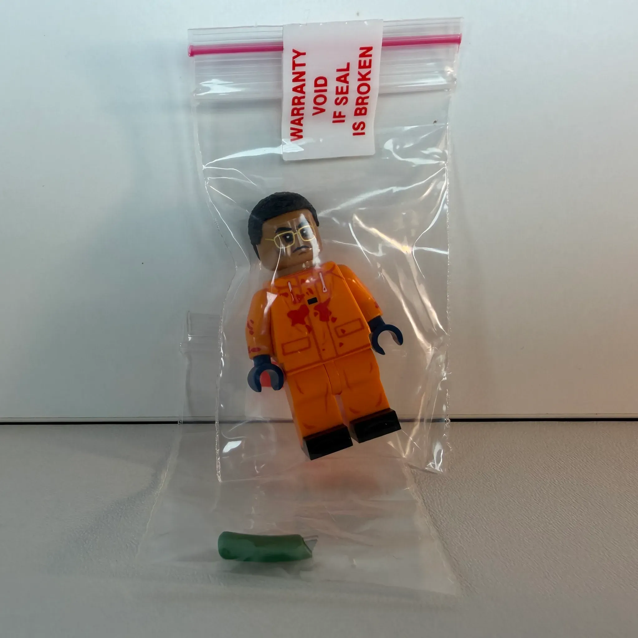 LifeBrick Gus Fring (lab suit)