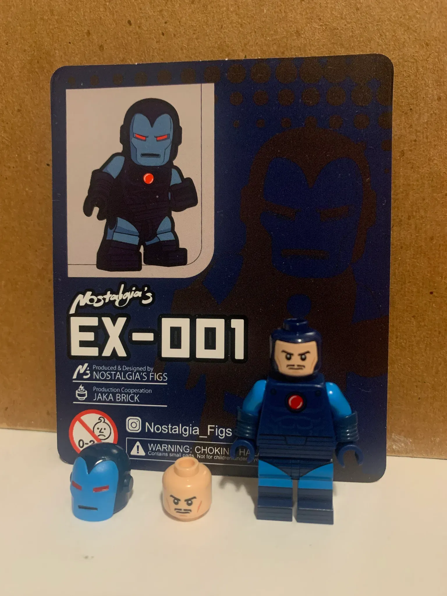 Nostalgia figs - Ironman stealth suit - view 3