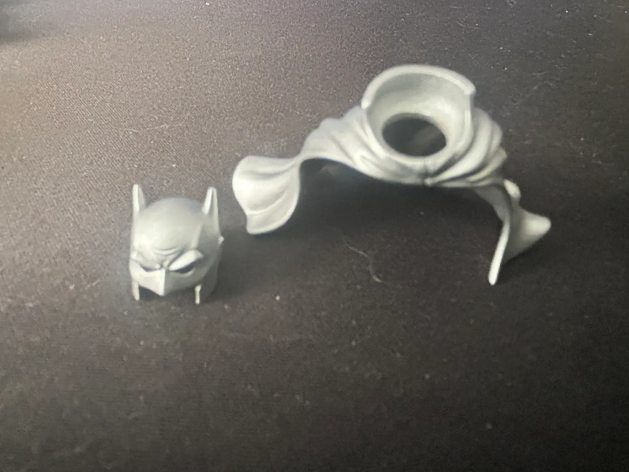 Nuno bricks Batman cape & cowl