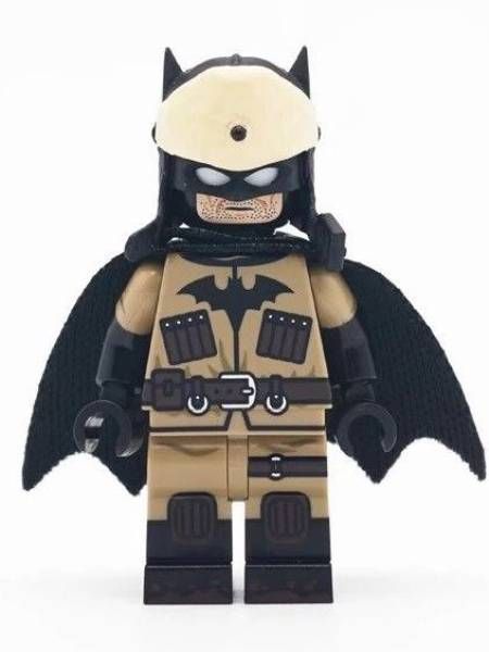 Red Son Batman (UG Minifigures) - view 2