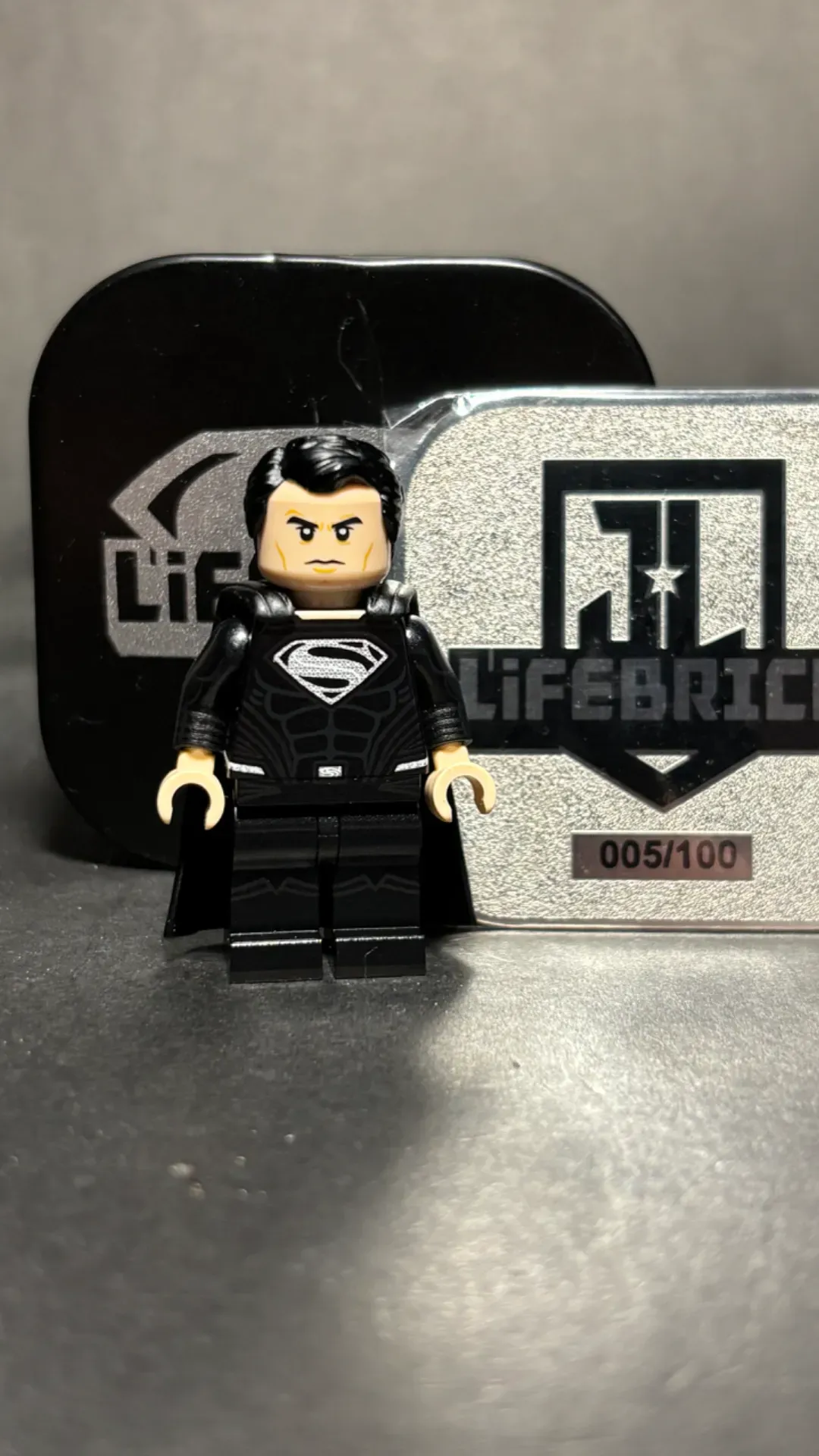 Superman (Black suit)