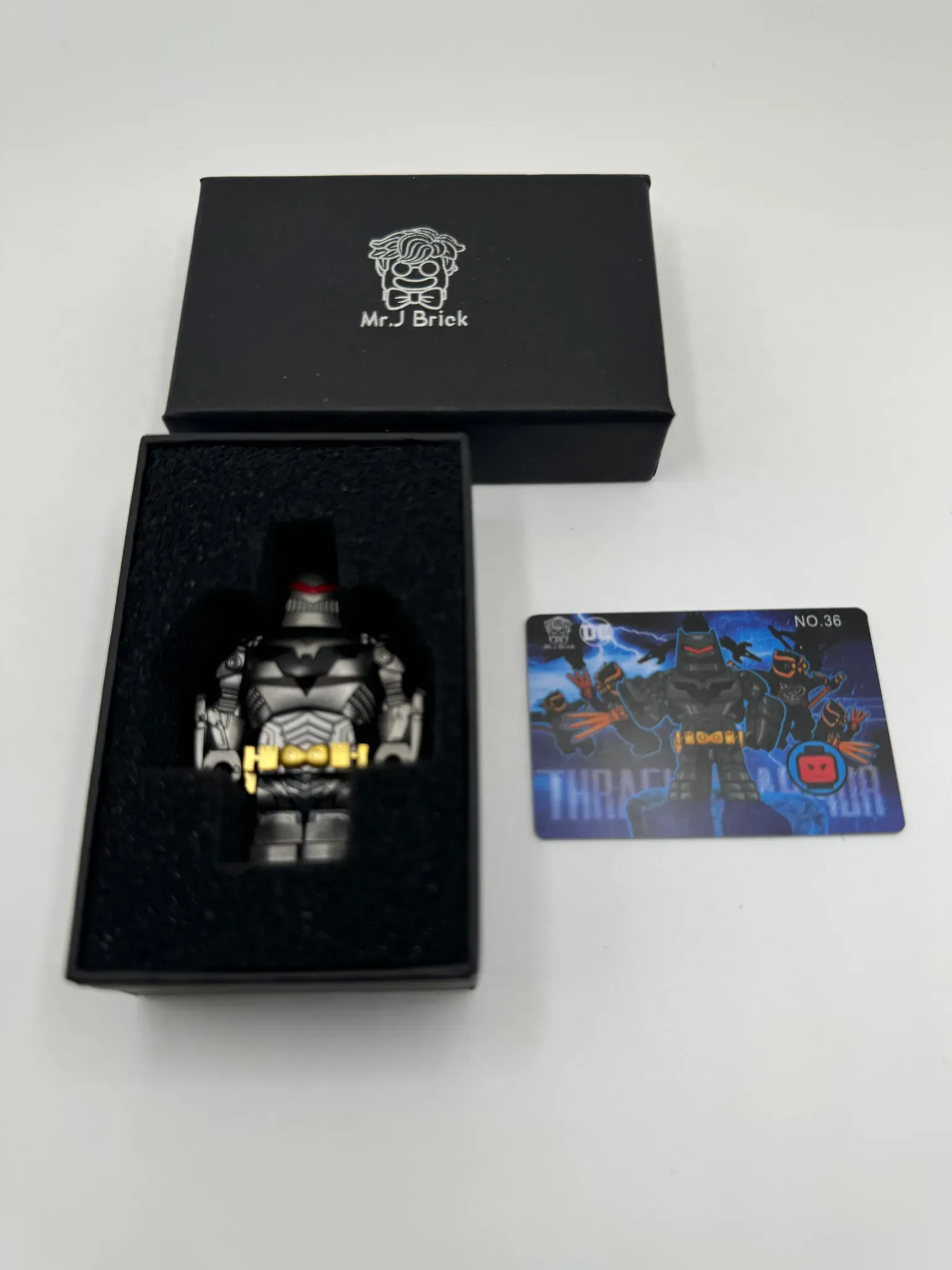 Thrasher Batsuit Batman (Mr. J Brick) - view 2